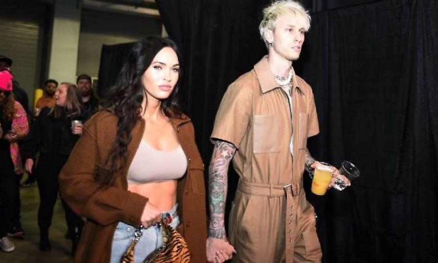 Μέγκαν Φοξ-Machine Gun Kelly: Αρραβωνιάστηκαν και... ήπιαν ο ένας από το αίμα του άλλου