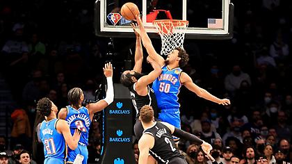 Ήττα-σοκ για Νετς από Θάντερ, ασταμάτητοι οι Γκρίζλις