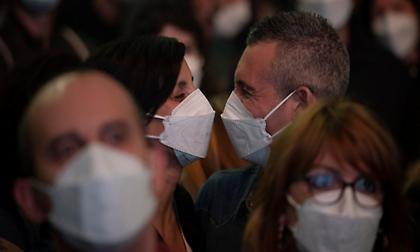 Κορωνοϊός - Iσπανία: Ξεπέρασαν τα 8 εκατ. οι άνθρωποι που διαγνώστηκαν θετικοί