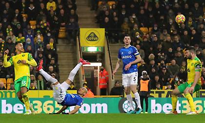 Μπήκε ξανά στο παιχνίδι με φοβερό γυριστό του Ριτσάρλισον η Έβερτον