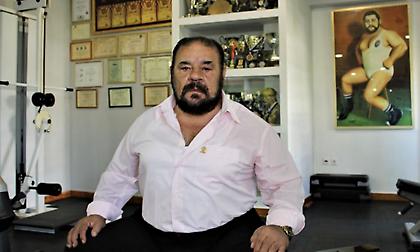 Μάχη για τη ζωή του δίνει ο Γιώργος Τρομάρας: Υπέστη εγκεφαλικό!