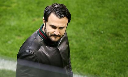 Τρελαμένος ο Καρυπίδης: «Πρέπει να ντρέπεστε, τέρμα οι δικαιολογίες»