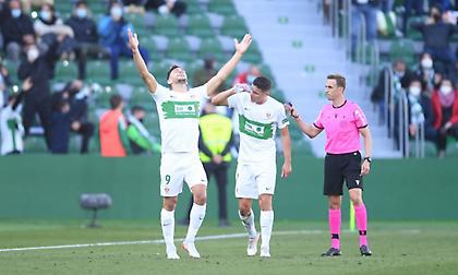 «Βύθισε» τη Βιγιαρεάλ με γκολάρα ο Μπογέ