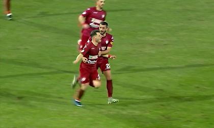 Έχασε πέναλτι στο 25' η Νίκη Βόλου, έκανε το 1-0 στην εκπνοή του ημιχρόνου η ΑΕΛ!