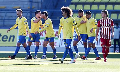 Η ισοφάριση του Παναιτωλικού στον Ολυμπιακό με ωραίο σουτ του Μεντόσα