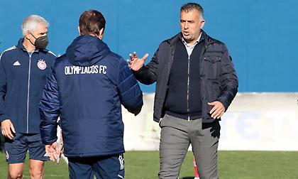Αναστασίου: «Έχει το πλεονέκτημα ο Ολυμπιακός»