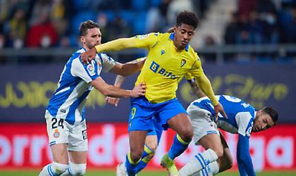 Τρελή ματσάρα αλλά χωρίς νικητή το Κάντιθ-Εσπανιόλ