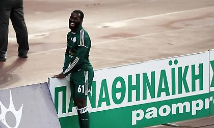 Ο Κουίνσι έγινε ράπερ!