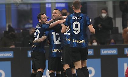 Δεινοπάθησε στη ματσάρα με την Έμπολι, αλλά προκρίθηκε στους «8» του Κυπέλλου Ιταλίας η Ίντερ!