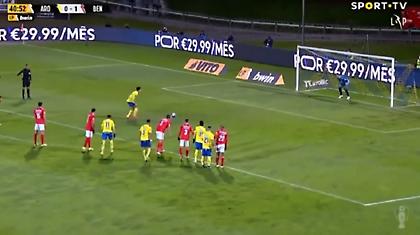 Υπέπεσε σε πέναλτι, αλλά το έπιασε στα… καπάκια ο Βλαχοδήμος!