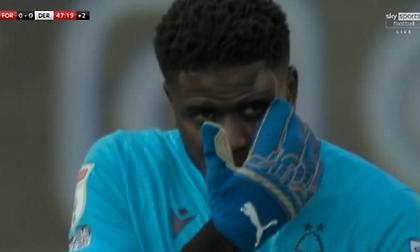 Σοκαριστικός τραυματισμός του τερματοφύλακα της Νότιγχαμ Φόρεστ!