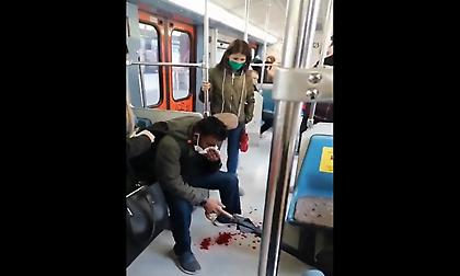Σοκαριστικό περιστατικό στον ηλεκτρικό: Αιμόφυρτος μετανάστης μετά από ρατσιστική επίθεση! (vid)