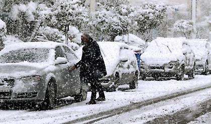 Κακοκαιρία «Ελπίς»: Οι υποχρεώσεις των επιχειρήσεων και τα δικαιώματα των εργαζομένων