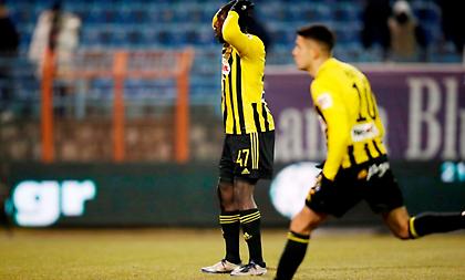 Ούτε τώρα γκολ ο Άρης: Αστόχησε σε πέναλτι ο Καμαρά!