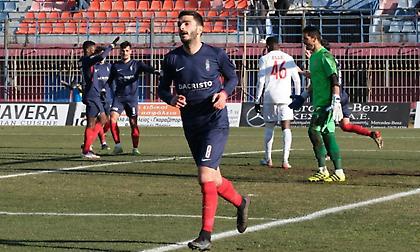 «Χάθηκε» από την Ξάνθη με πεντάρα η Βέροια, επιστροφή στις νίκες για τον ΠΑΟΚ Β'