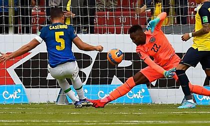 «Κόλλησε» στο Κίτο η Βραζιλία σε ματς «πόλεμο»