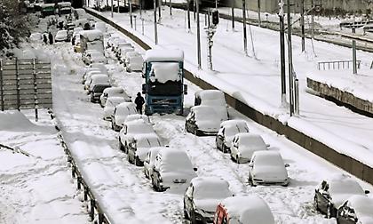 Κατατέθηκε η πρώτη αγωγή κατά της Αττικής Οδού από εγκλωβισμένη οδηγό