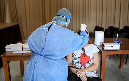 Δωρεάν rapid tests ΕΟΔΥ: Πού και πότε διενεργούνται τη Δευτέρα