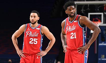 Σίξερς: Ο Σίμονς τα έχει... πάρει με τον Εμπίντ!