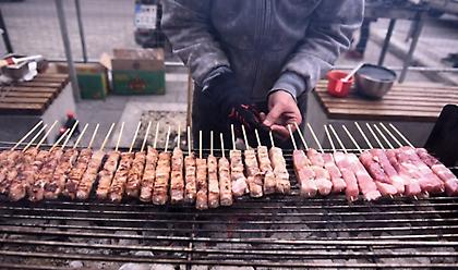 Πότε πέφτει η Τσικνοπέμπτη και η Καθαρά Δευτέρα-Όλες οι αργίες που έρχονται