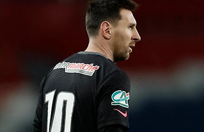 Ο Μέσι έβαλε για πρώτη φορά το «10» στην Παρί αλλά δεν έφερε γούρι