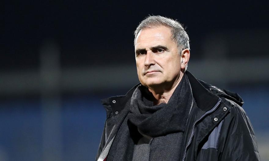 Μποροβήλος: «Να κοιτάξουμε πώς θα λυθεί το πρόβλημα»