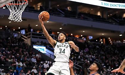 Τα highlights από το triple double του Αντετοκούνμπο