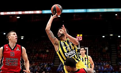 Τεράστιο «διπλό» της Φενέρ με σεμινάριο άμυνας μέσα στο Μιλάνο!