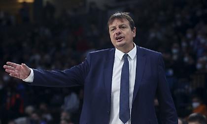 Επιστρέφει στον πάγκο της Εφές ο Αταμάν