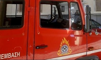 Νεκρός άνδρας μετά από φωτιά σε κατάστημα στον Πειραιά