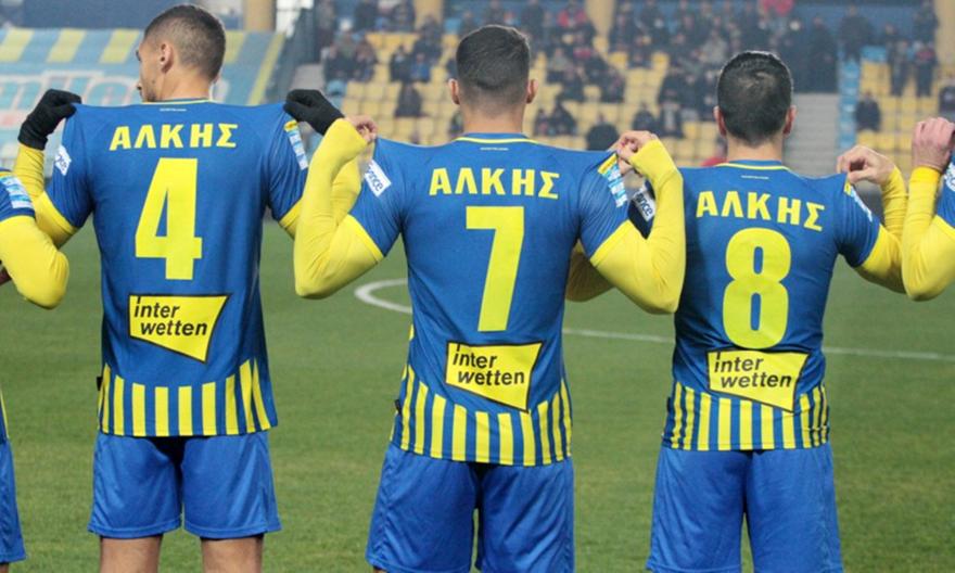 Στεργίου στον bwinΣΠΟΡ FΜ: «Να σταματήσει η αιμορραγία στο ελληνικό ποδόσφαιρο»