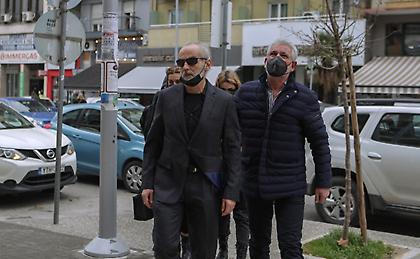 Βίντεο: Στα Δικαστήρια Θεσσαλονίκης οι γονείς του Άλκη Καμπανού