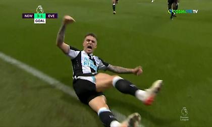 Φαουλάρα από τον... «Μπέκαμ» Τρίπιερ και 3-1 η Νιούκαστλ