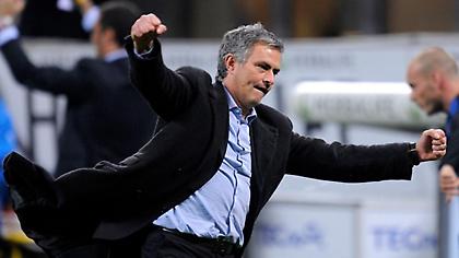 Οι οπαδοί της Ίντερ αποθέωσαν τον Μουρίνιο