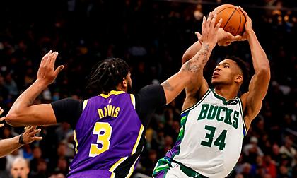 Λος Άντζελες Λέικερς-Μιλγουόκι Μπακς