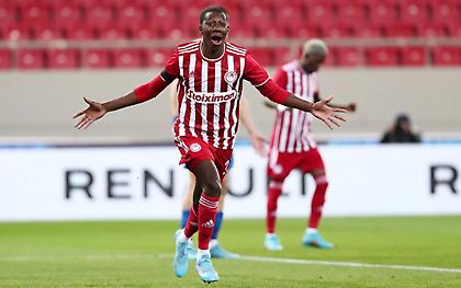 Έκανε σεφτέ ο Φαντιγκά, 1-0 ο Ολυμπιακός στο 6’