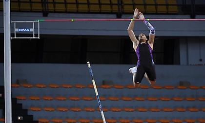 Ατομικό και «εισιτήριο» για Βελιγράδι ο Καραλής