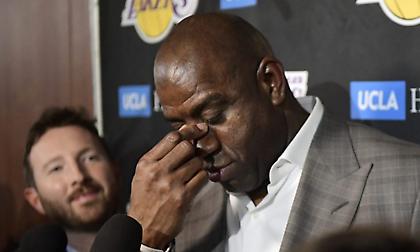 Μάτζικ Τζόνσον μετά τη νέα ήττα των Λέικερς: «Δεν περιγράφονται με λέξεις αυτά που νιώθω»