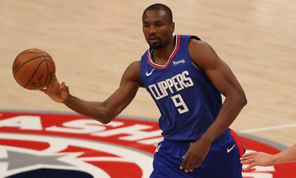 Τετραπλή ανταλλαγή στέλνει τον Ιμπάκα στους Μπακς και τον ΝτιΒιτσέντζο στους Κινγκς!