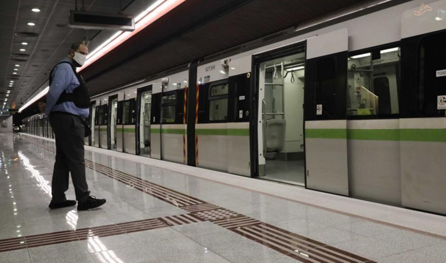 Συναγερμός στο μετρό Δάφνης: Άνθρωπος έπεσε στις γραμμές
