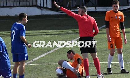 Διαιτητής σφύριξε τη λήξη του ημιχρόνου στο 40' και μάζευε τους παίκτες για το υπόλοιπο μετά!