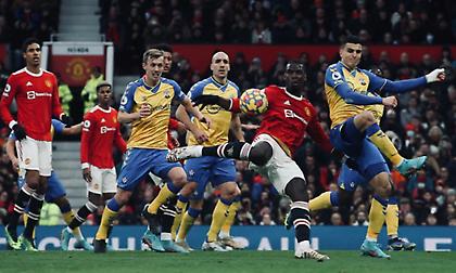 Αποκαρδιωτική Γιουνάιτεντ, γκέλαρε και με τη Σαουθάμπτον