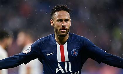 Νεϊμάρ: Επέστρεψε στις προπονήσεις, έτοιμος για την Ρεάλ