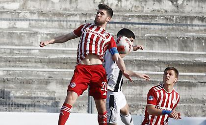 Ξενιτίδης: «Δεν είναι ποδόσφαιρο αυτό, ντρέπομαι για τον κόσμο που μας παρακολούθησε»