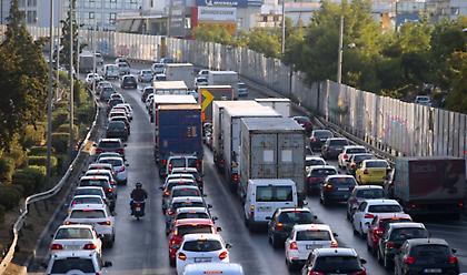 Μποτιλιάρισμα στην άνοδο του Κηφισού λόγω τροχαίου