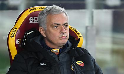 Καπέλο κατά Μουρίνιο: «Κάνει ζημιά στην Ρόμα»