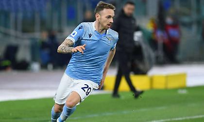 Χάνει τον Λάτσαρι για ένα μήνα η Λάτσιο