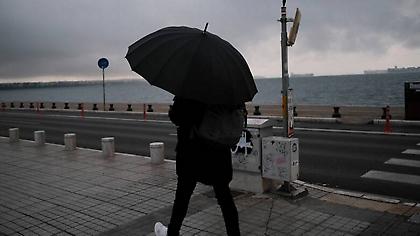 Καιρός: Αραιές νεφώσεις που βαθμιαία θα πυκνώσουν με τοπικές βροχές