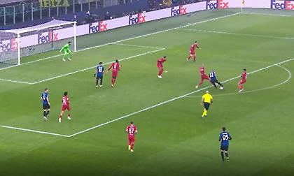 «Ξάπλωσε» με τρομερή ντρίπλα τον Φαμπιάνο ο Βιδάλ