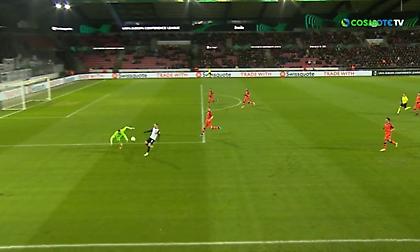 Η σωτήρια επέμβαση του Πασχαλάκη με κεφαλιά «ψαράκι» εκτός περιοχής!